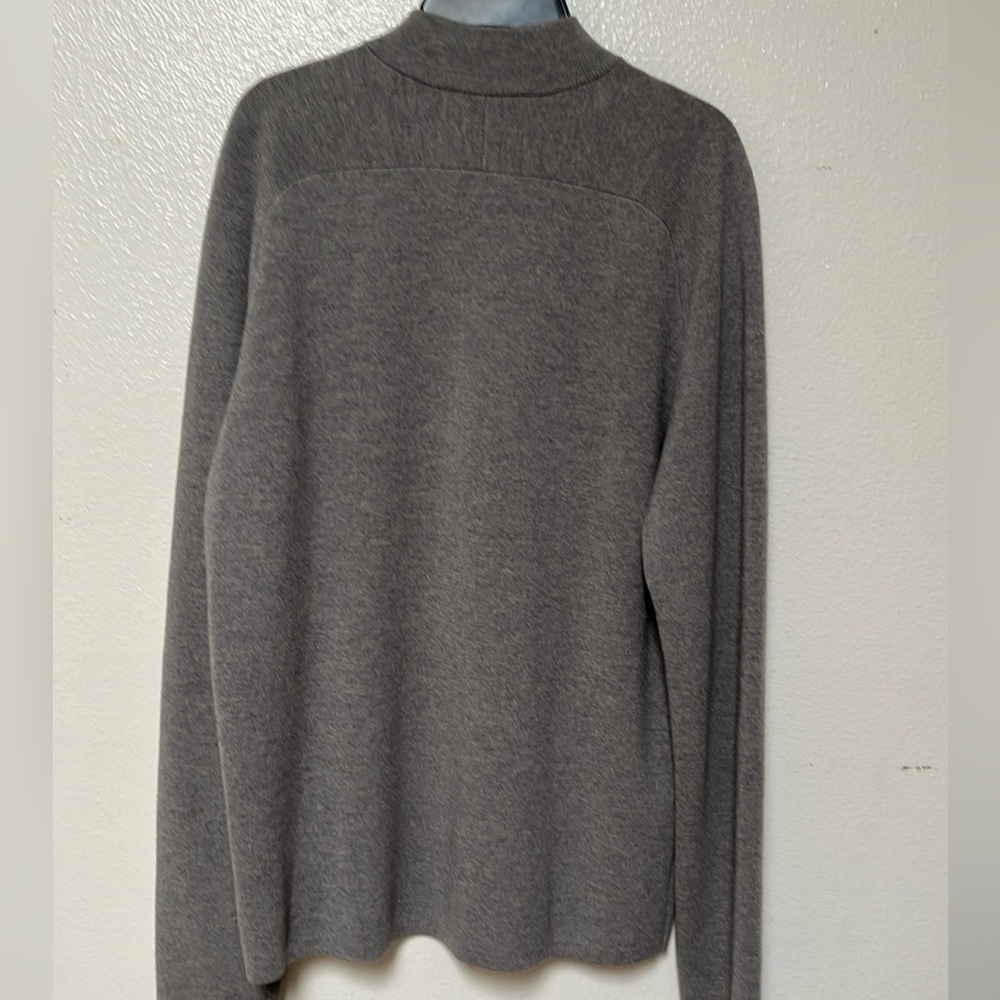 Gray Quarter-Zip Pullover - image 2